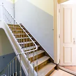 Exquisite 2Bdr Flat With Balcony In Lisbon\'S Heart